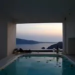 Villa White House
