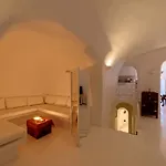 White House Villa *