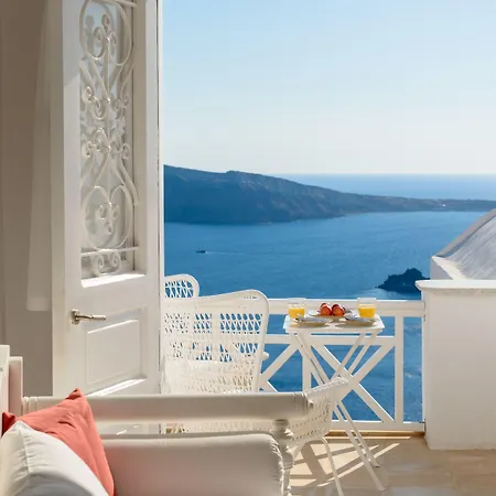 Villa White House