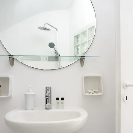 ヴィラ White House Foinikiá