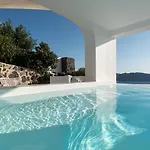 Villa White House