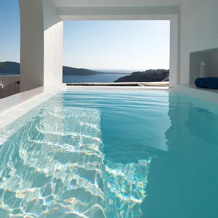 White House Foinikiá