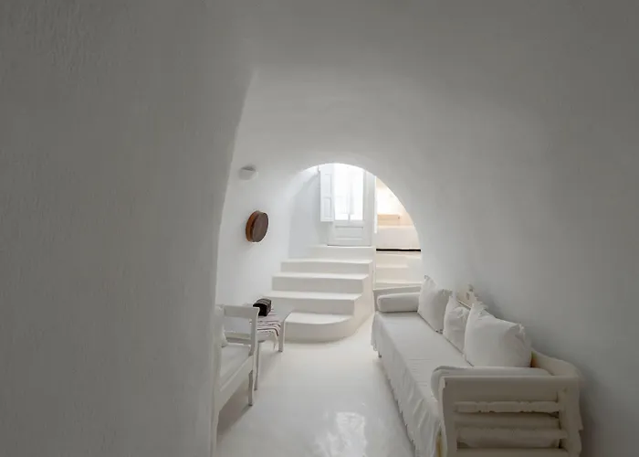 Вилла White House Foinikia (Santorini)